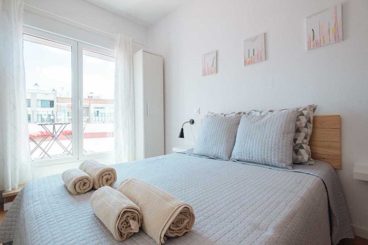Charming Terrace - Sunny Chill Out Terrace Apartment Sevilla Bagian luar foto